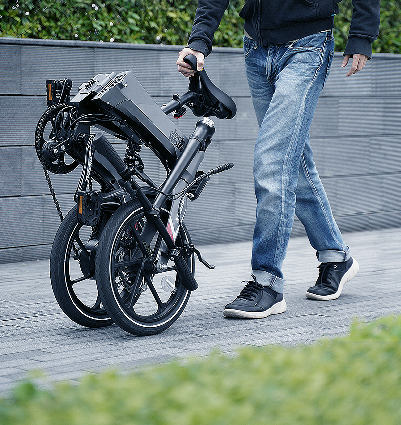 MaxWolf Hybrid電動摺疊自行車